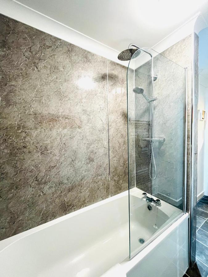 River House Birnam Экстерьер фото